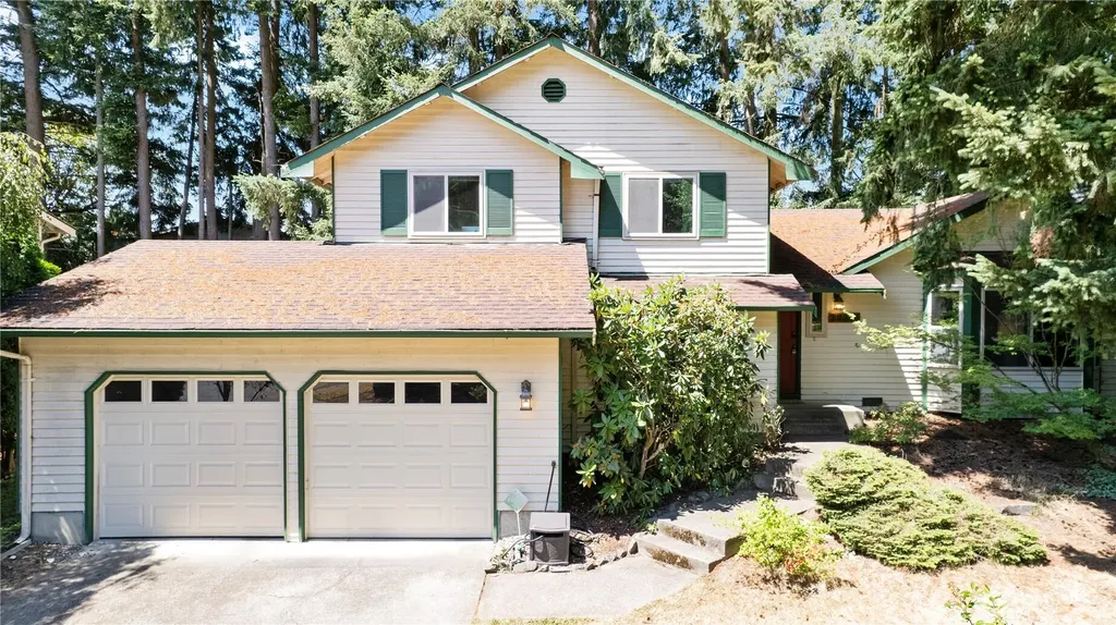 36521 25th Avenue S Federal Way WA 98003