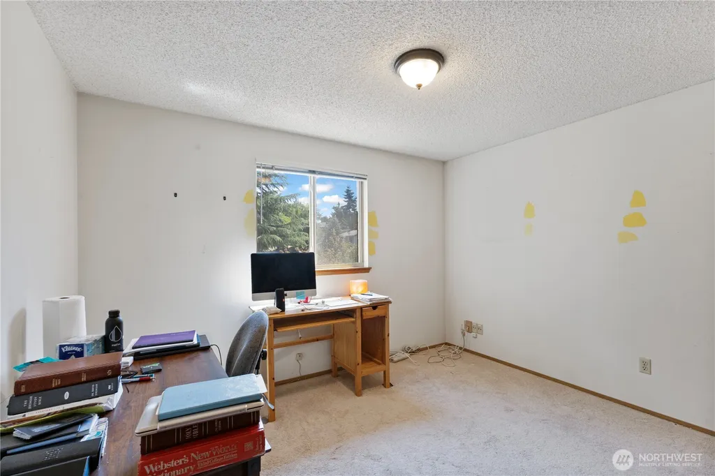36521 25th Avenue S Federal Way WA 98003