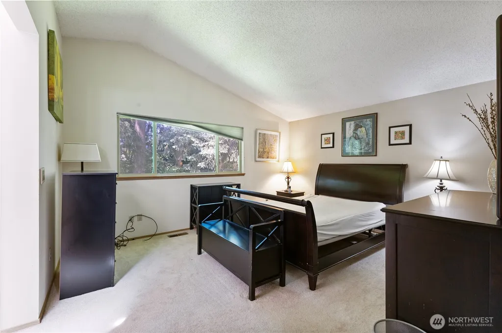 36521 25th Avenue S Federal Way WA 98003