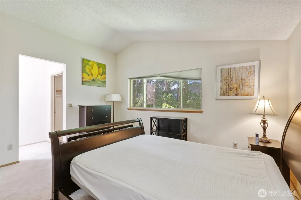36521 25th Avenue S Federal Way WA 98003