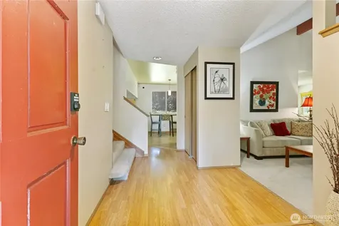36521 25th Avenue S Federal Way WA 98003