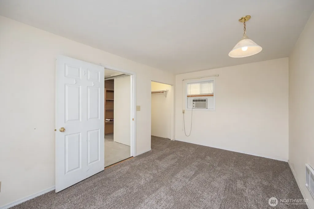 136 NE F Street Ephrata WA 98823