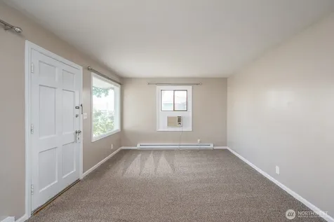 136 NE F Street Ephrata WA 98823