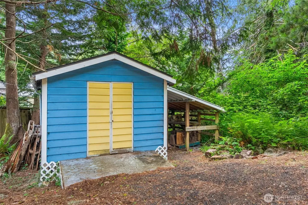 2528 Westwind Drive NW Olympia WA 98502