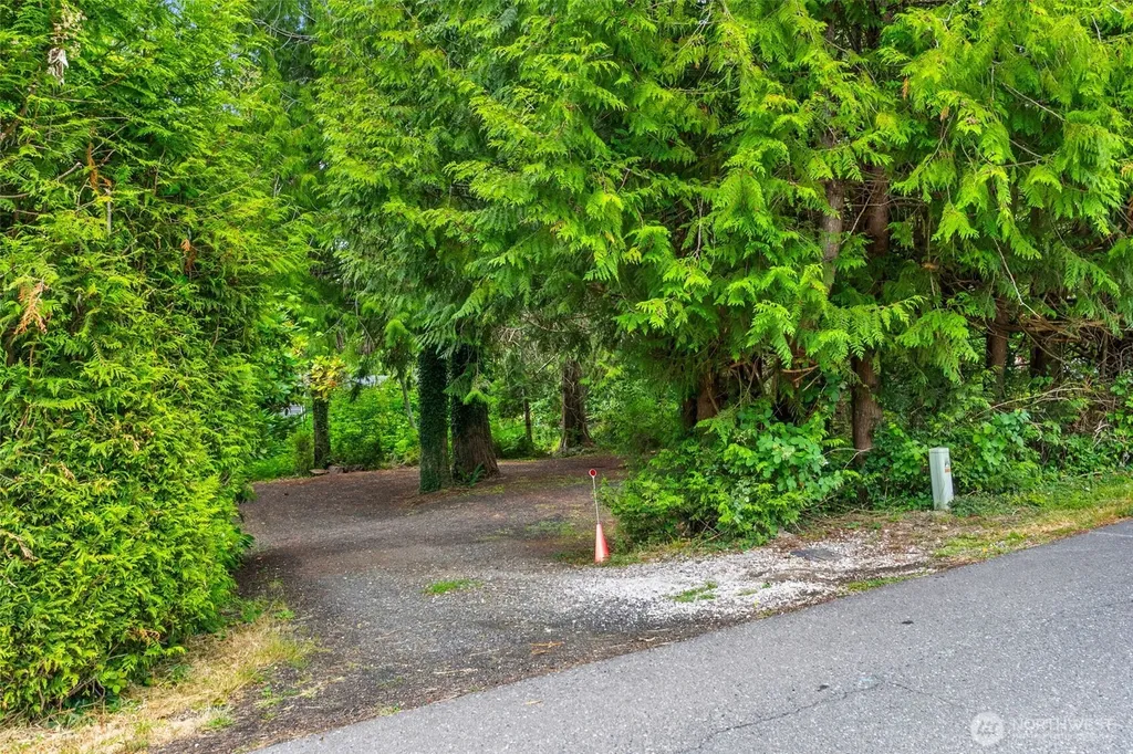 2528 Westwind Drive NW Olympia WA 98502