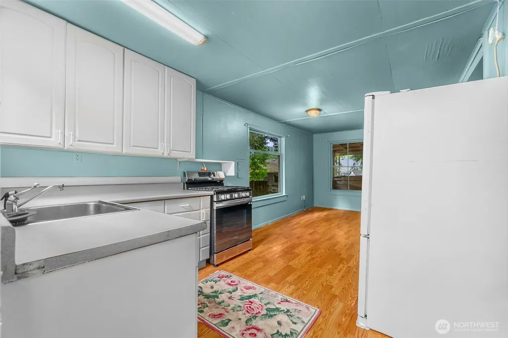2528 Westwind Drive NW Olympia WA 98502