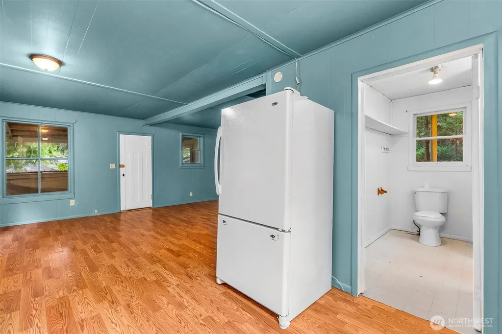 2528 Westwind Drive NW Olympia WA 98502