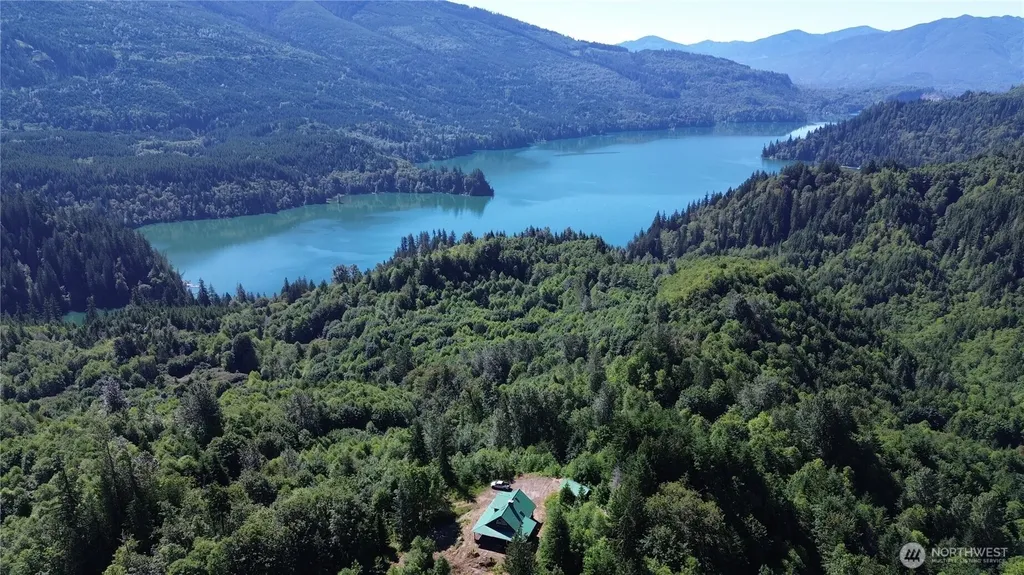 45028 Baker Lake Road Concrete WA 98237