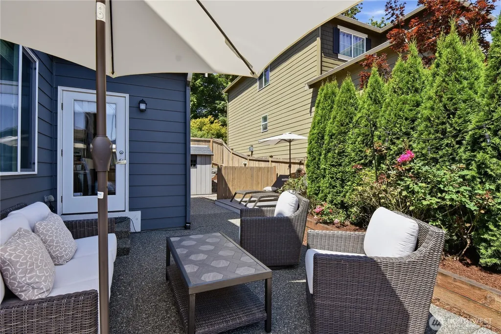 727 172nd Street SW Lynnwood WA 98037