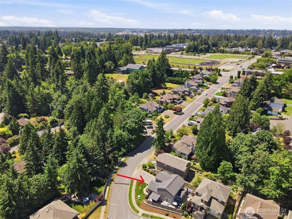 727 172nd Street SW Lynnwood WA 98037