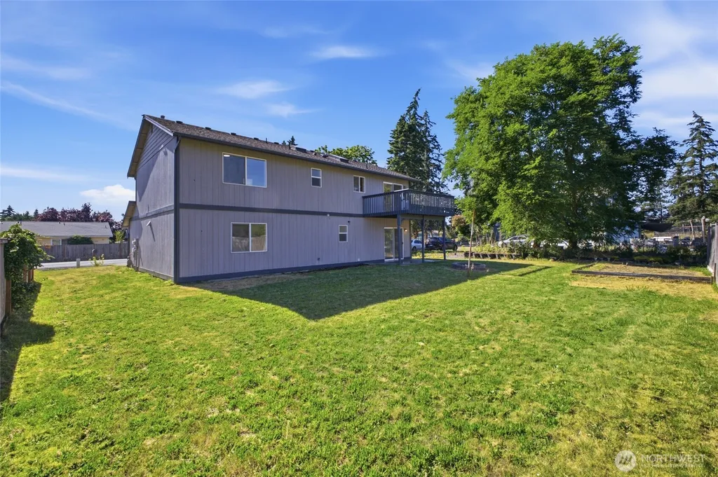 12705 6th Avenue E Tacoma WA 98445