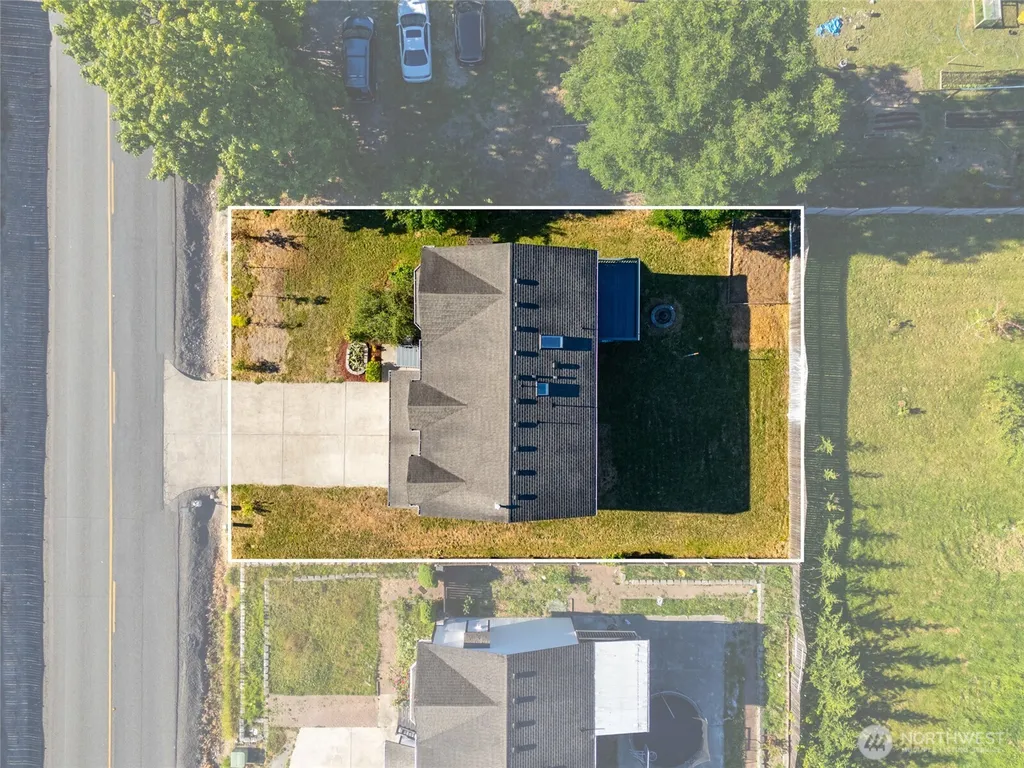 12705 6th Avenue E Tacoma WA 98445
