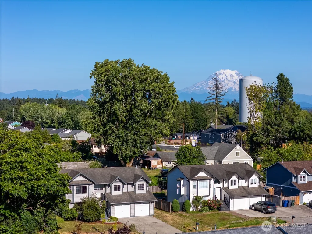 12705 6th Avenue E Tacoma WA 98445