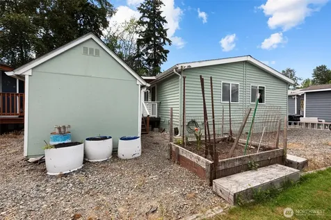 11509 20th Ave. Ct. E Tacoma WA 98445