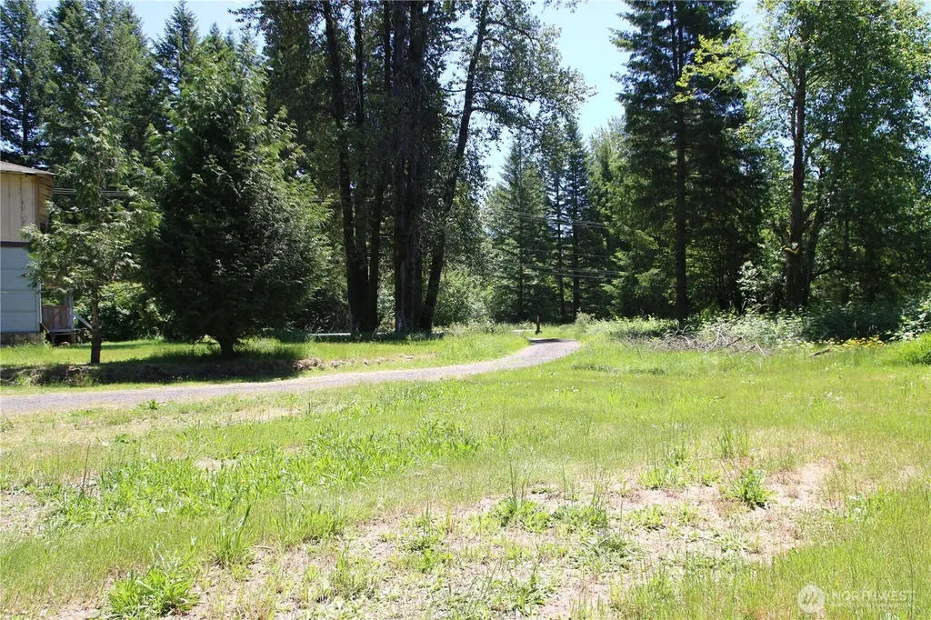 699 State Route 7 Morton WA 98356