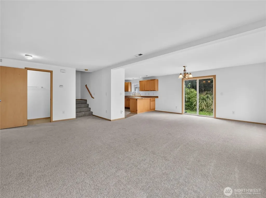 3925 152nd Pl SE Bothell WA 98012