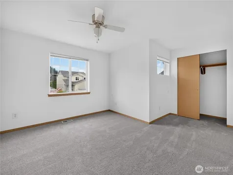 3925 152nd Pl SE Bothell WA 98012