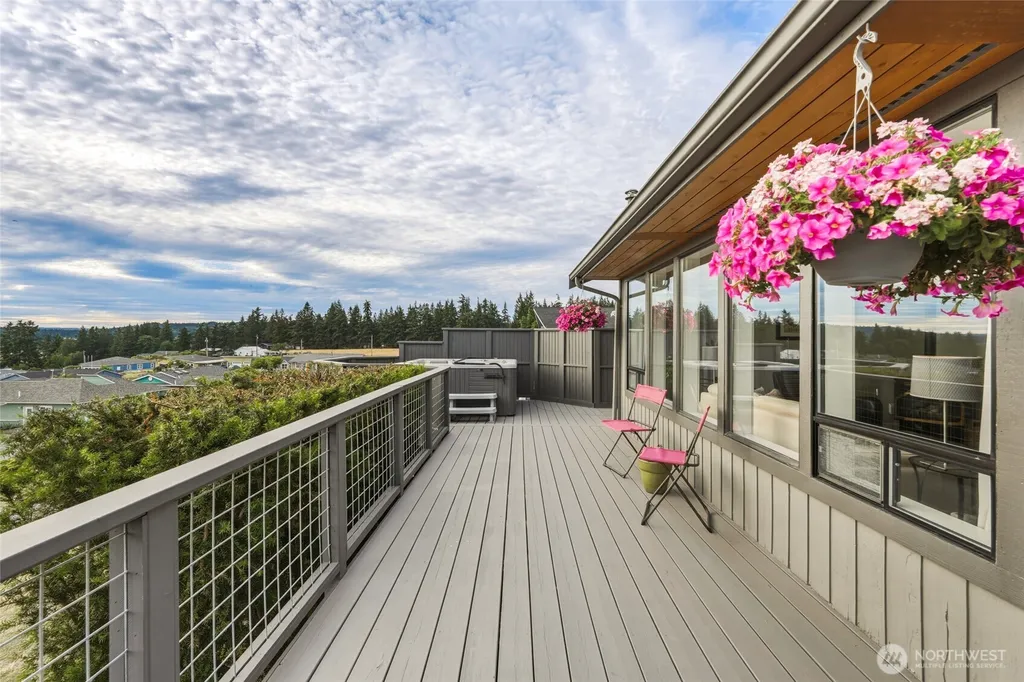 6179 Blue Haven Way Clinton WA 98236