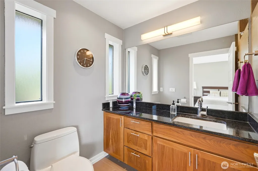 6179 Blue Haven Way Clinton WA 98236