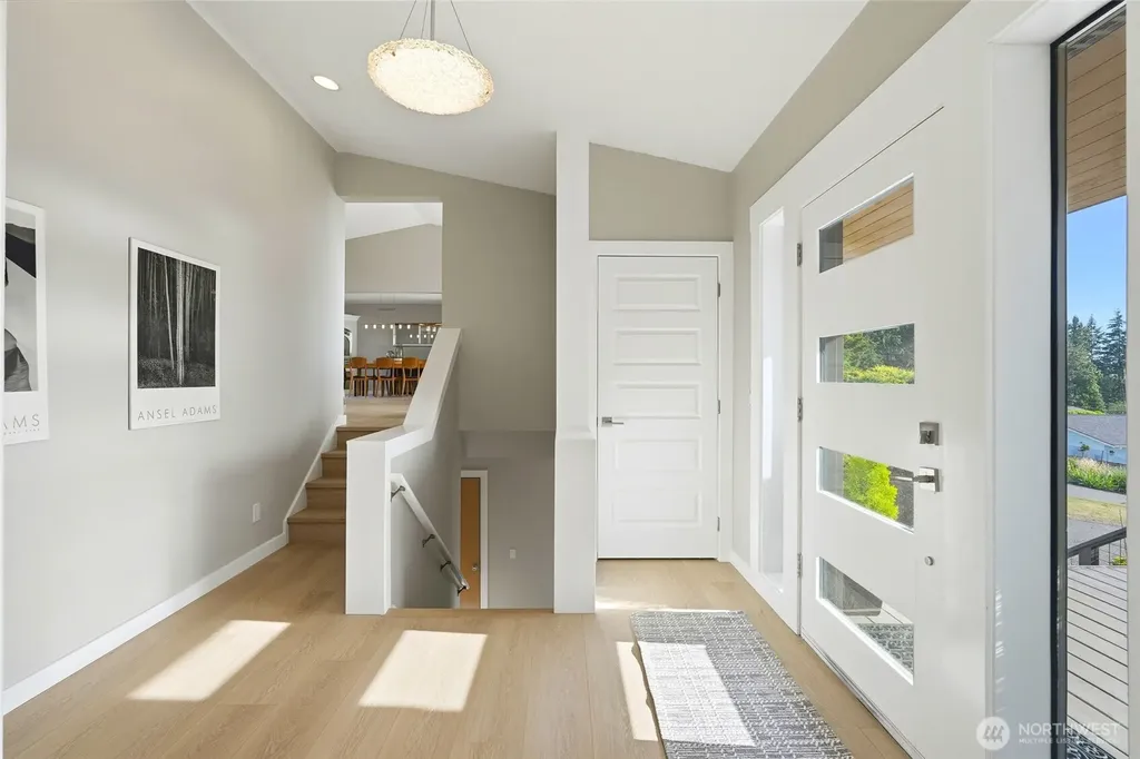 6179 Blue Haven Way Clinton WA 98236