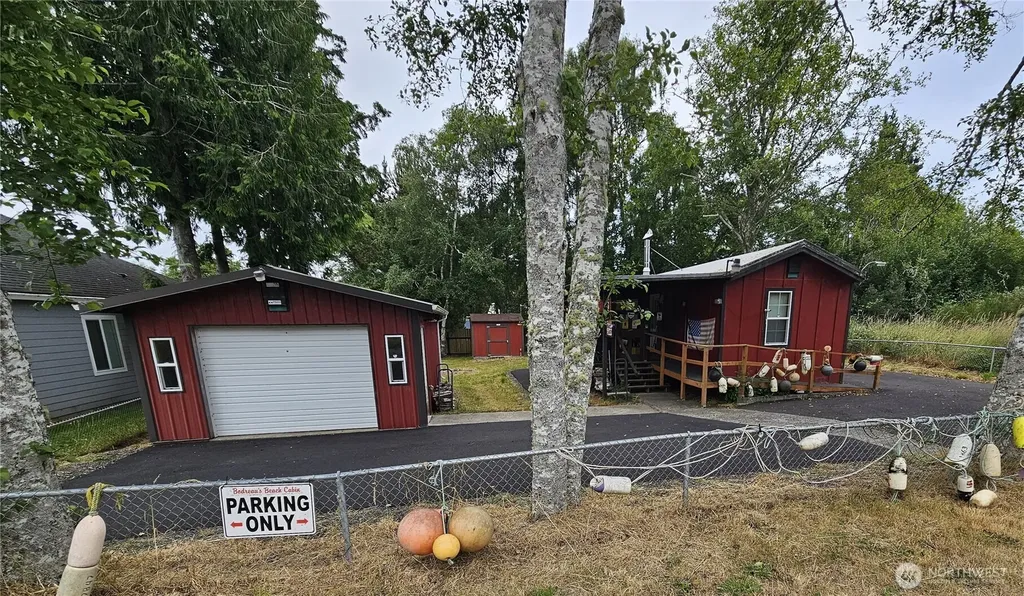 2707 240th Place Ocean Park WA 98640