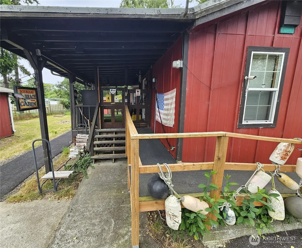 2707 240th Place Ocean Park WA 98640