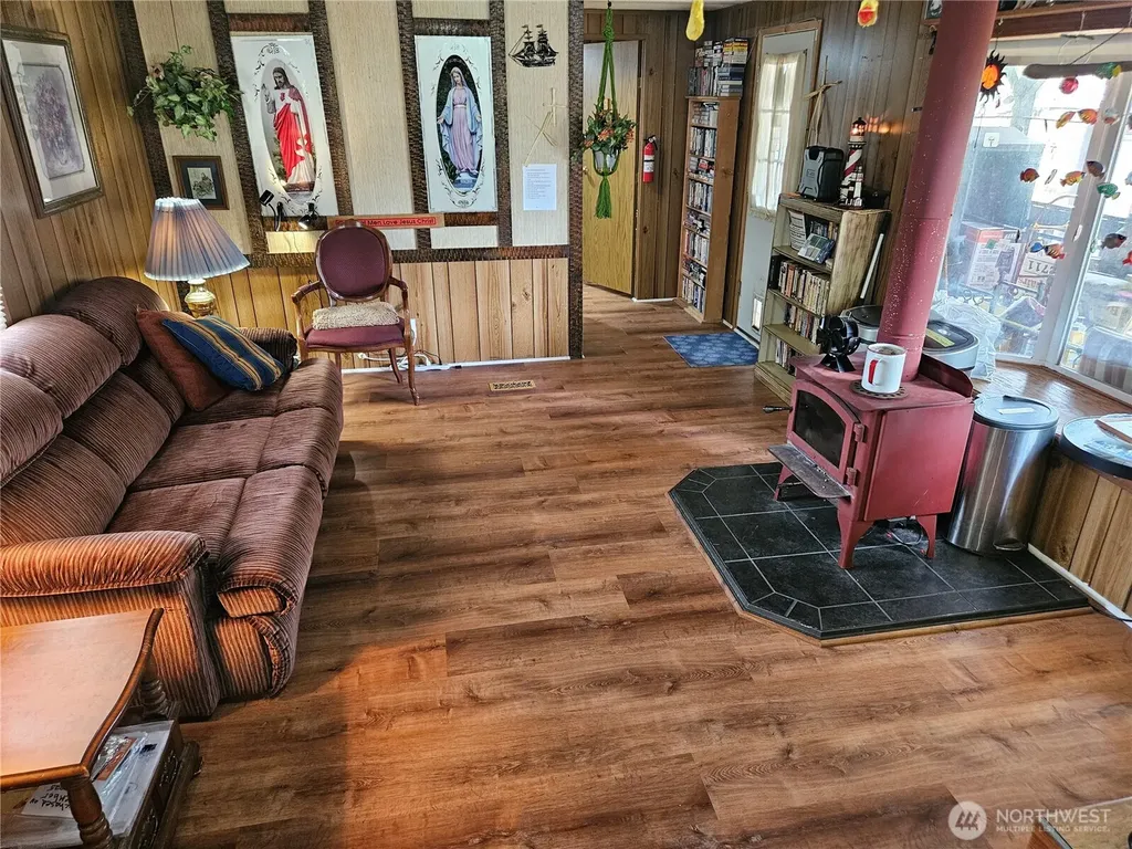 2707 240th Place Ocean Park WA 98640
