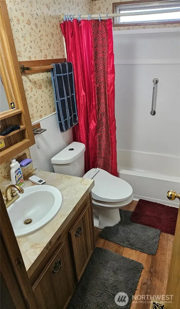 2707 240th Place Ocean Park WA 98640