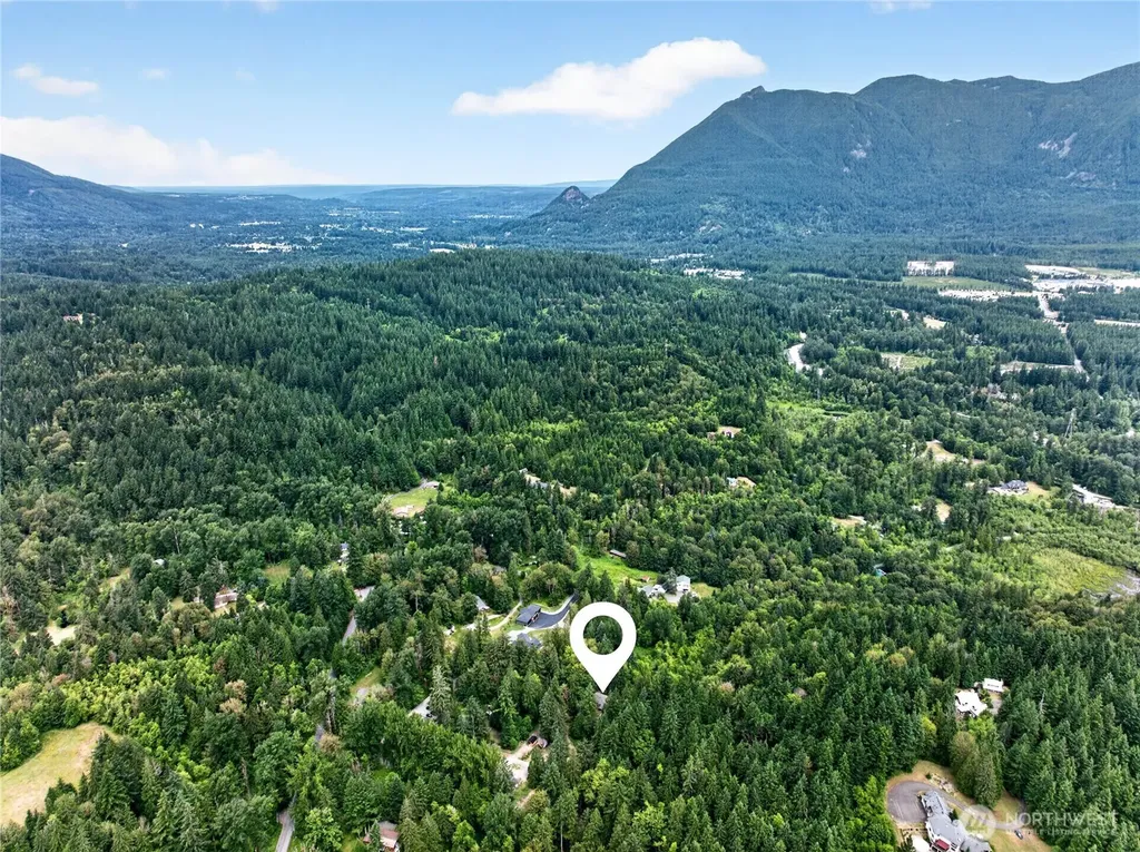 16928 464th Way SE North Bend WA 98045