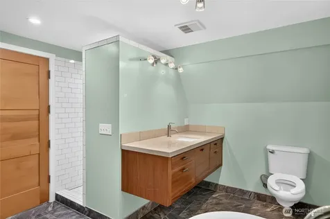 16928 464th Way SE North Bend WA 98045