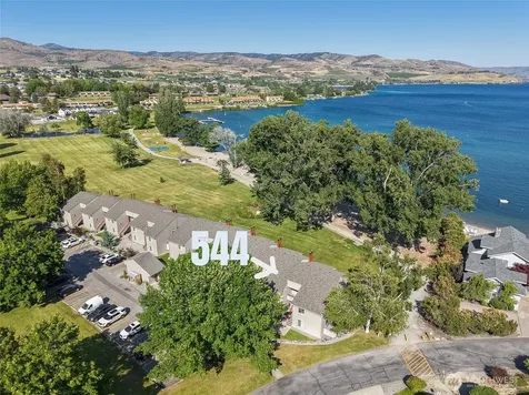 1 Beach 544-c Manson WA 98831