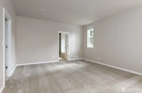 2749 SW Fairway Point Drive Oak Harbor WA 98277