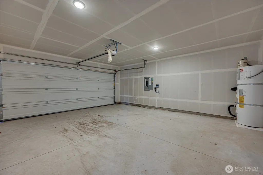 2008 Henderson Way Longview WA 98632