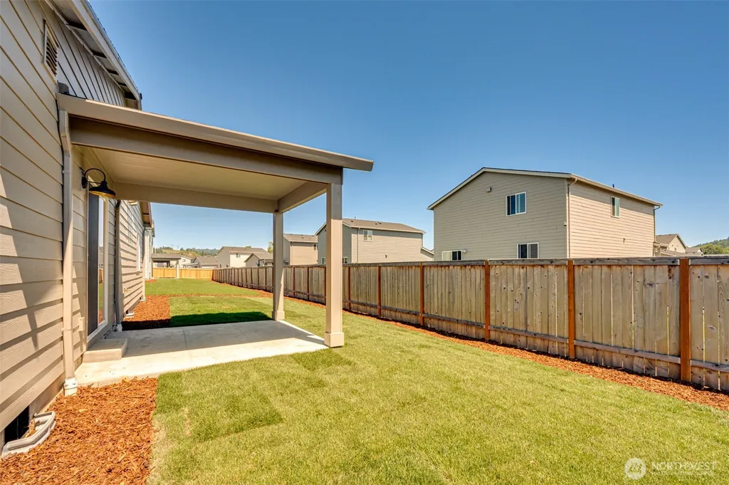 2008 Henderson Way Longview WA 98632