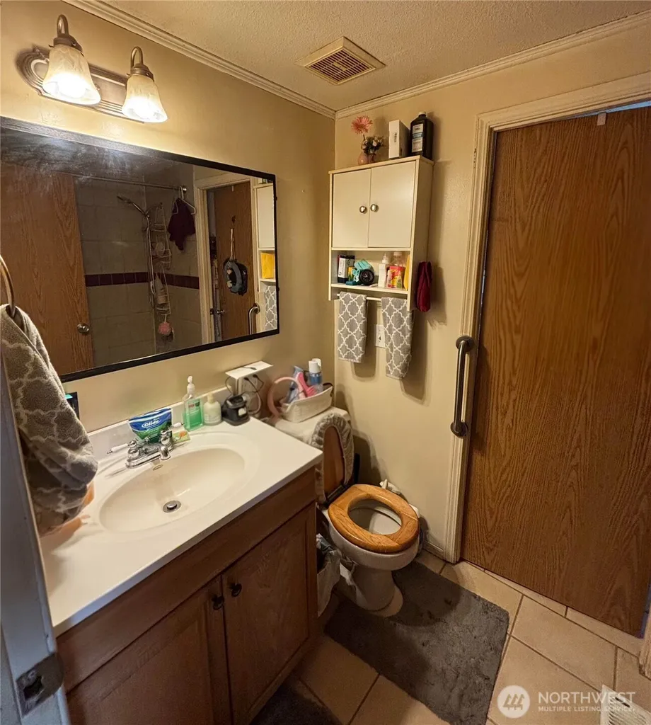 205 Reeds Lane Everson WA 98247