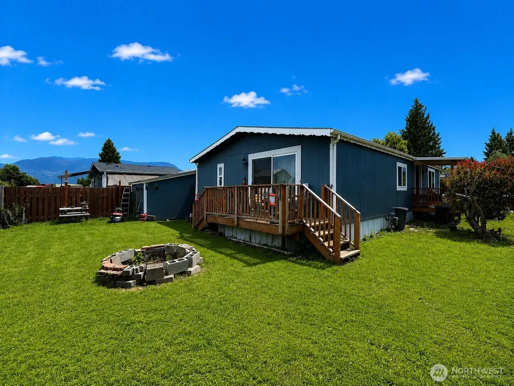 205 Reeds Lane Everson WA 98247