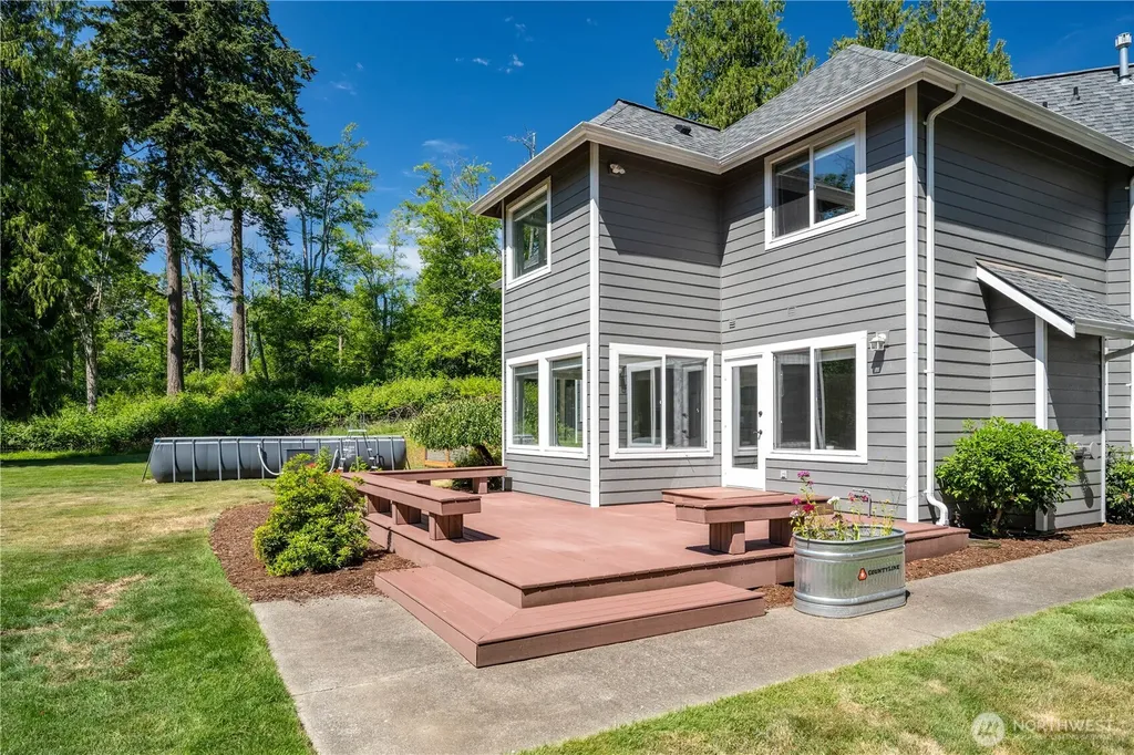 2787 H Street Road Blaine WA 98230