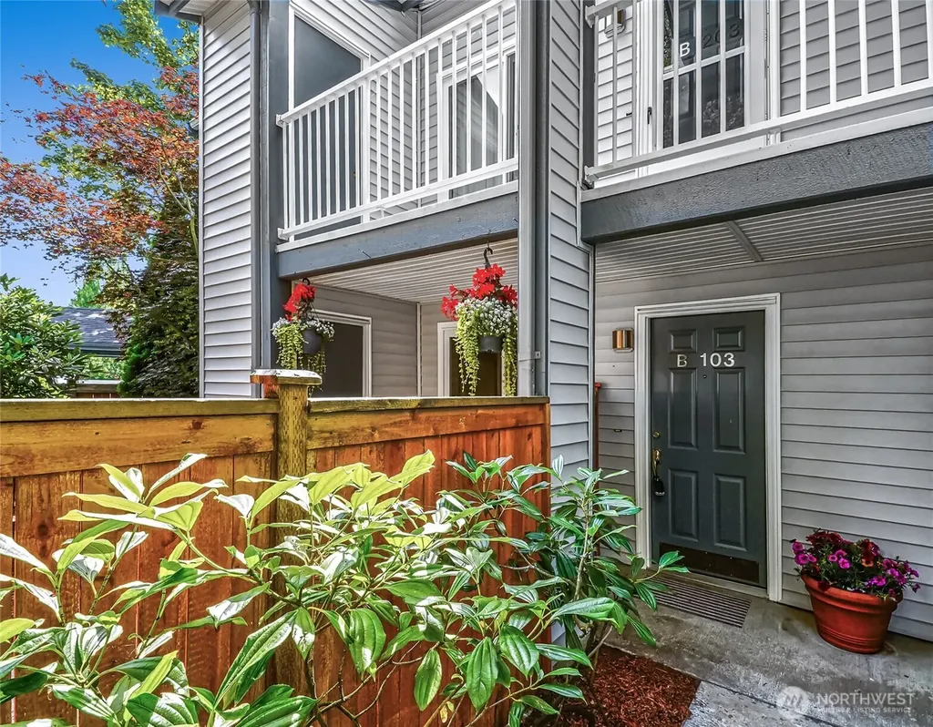 12680 NE 10th Place Bellevue WA 98005