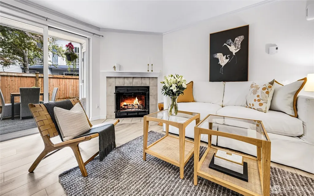 12680 NE 10th Place Bellevue WA 98005