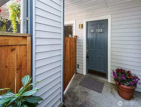 12680 NE 10th Place Bellevue WA 98005