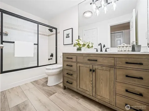 12680 NE 10th Place Bellevue WA 98005
