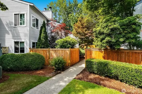 12680 NE 10th Place Bellevue WA 98005