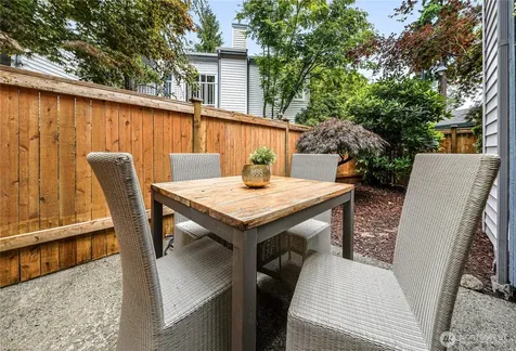 12680 NE 10th Place Bellevue WA 98005