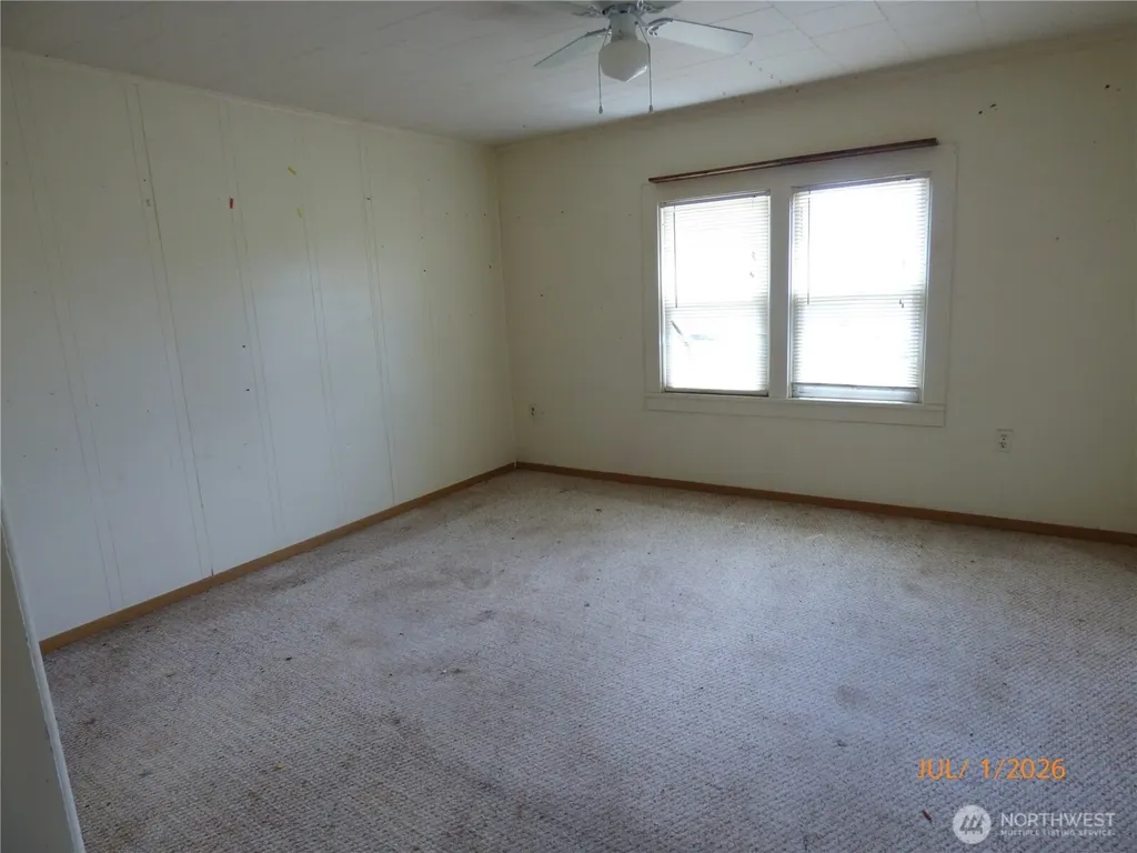 2218 W 5th Street Aberdeen WA 98520