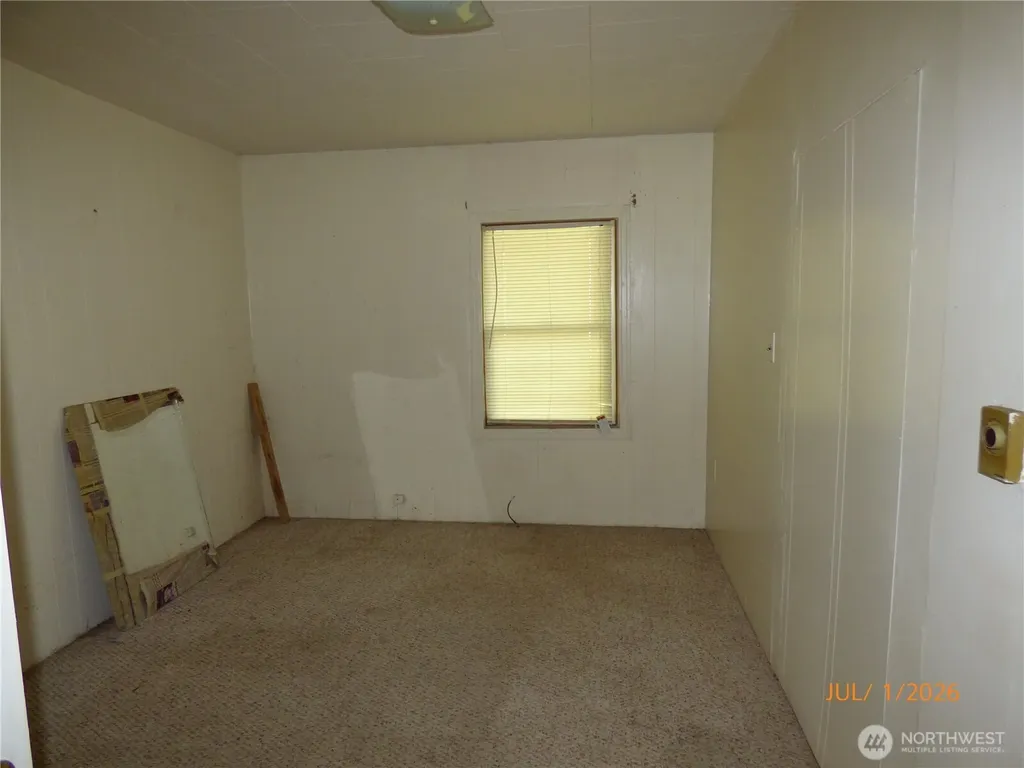 2218 W 5th Street Aberdeen WA 98520