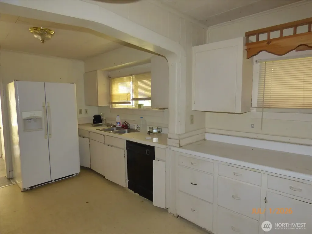 2218 W 5th Street Aberdeen WA 98520