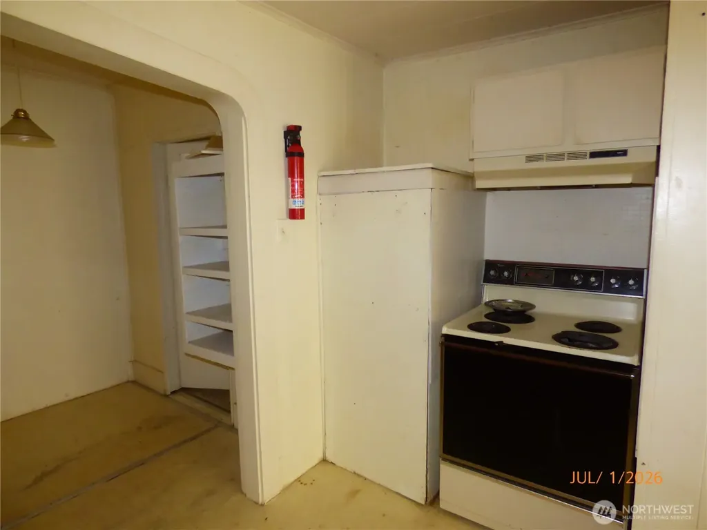 2218 W 5th Street Aberdeen WA 98520