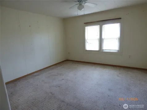 2218 W 5th Street Aberdeen WA 98520