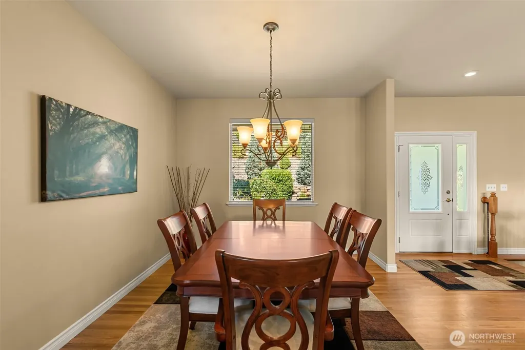 825 Briarwood Drive East Wenatchee WA 98802