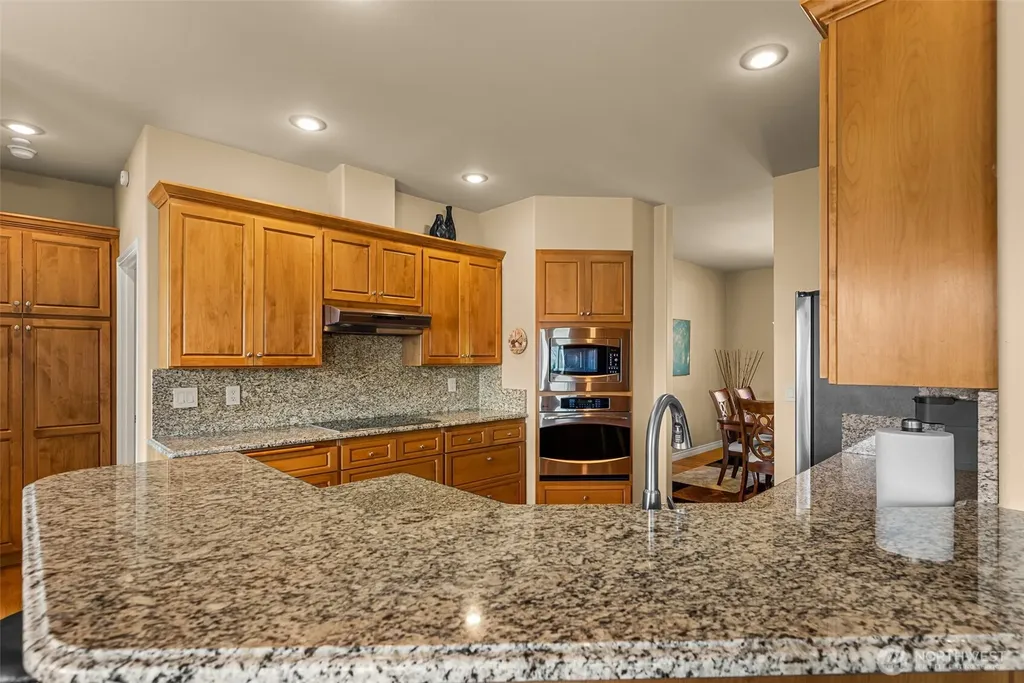 825 Briarwood Drive East Wenatchee WA 98802